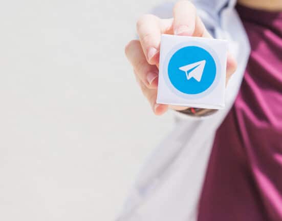 Stories do Telegram: plataforma libera recurso para todos os usuários